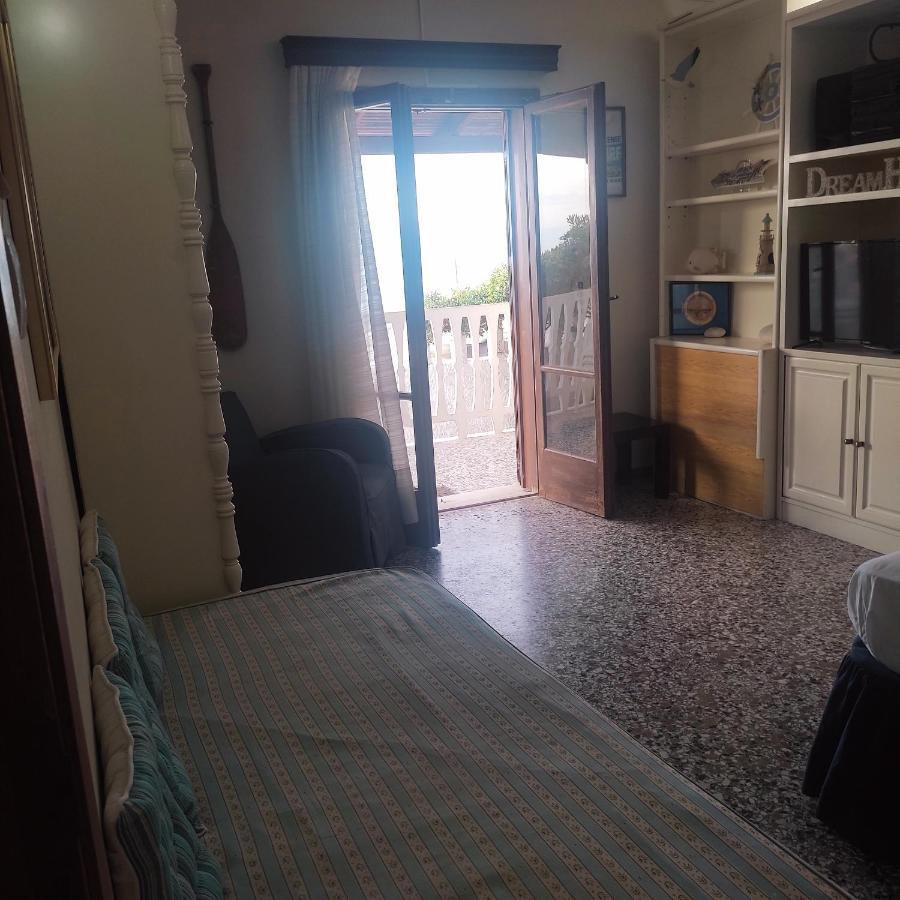 Alexia'S Beach House Káto Ássos Екстериор снимка