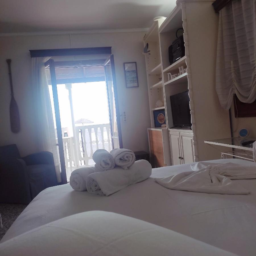 Alexia'S Beach House Káto Ássos Екстериор снимка